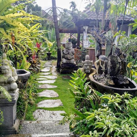 Putu'S Paradise Guesthouse Ubud Exterior foto